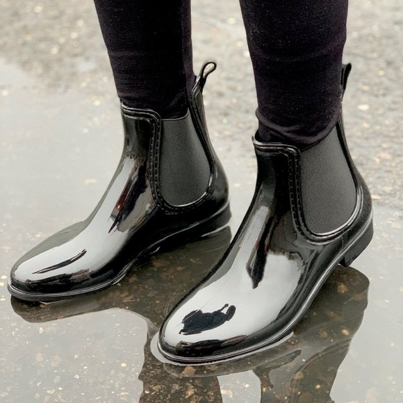 matte chelsea rain boots
